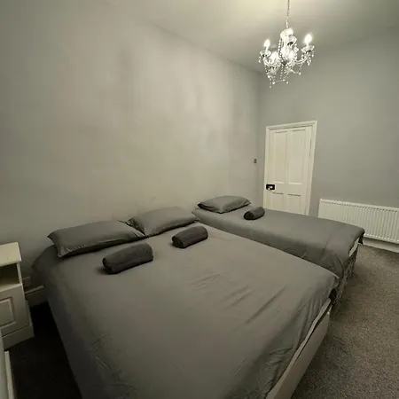 Penzion Luxury Triple Near Croke Park - 2 *